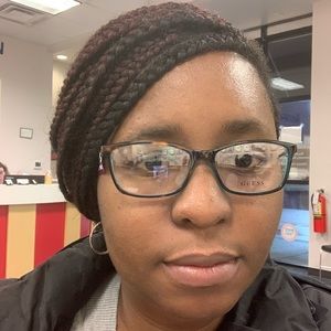 Meet your Posher, Joy